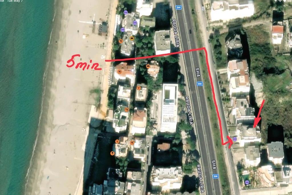 Magic Carpet In Shkembi I Kavajes Is A 5 Min Walk To The